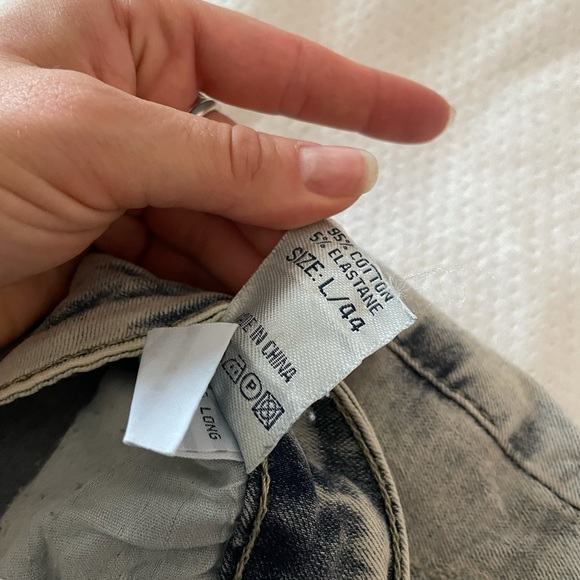 2 for $60! Cato jeans NWT light wash destroyed - Picture 3 of 4